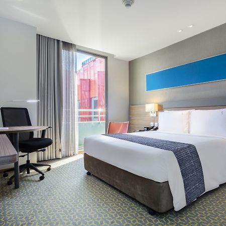 Holiday Inn Express Bangkok Sathorn By Ihg Εξωτερικό φωτογραφία