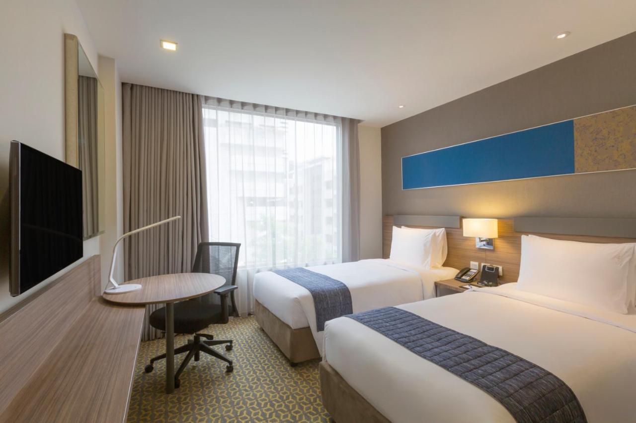Holiday Inn Express Bangkok Sathorn By Ihg Εξωτερικό φωτογραφία