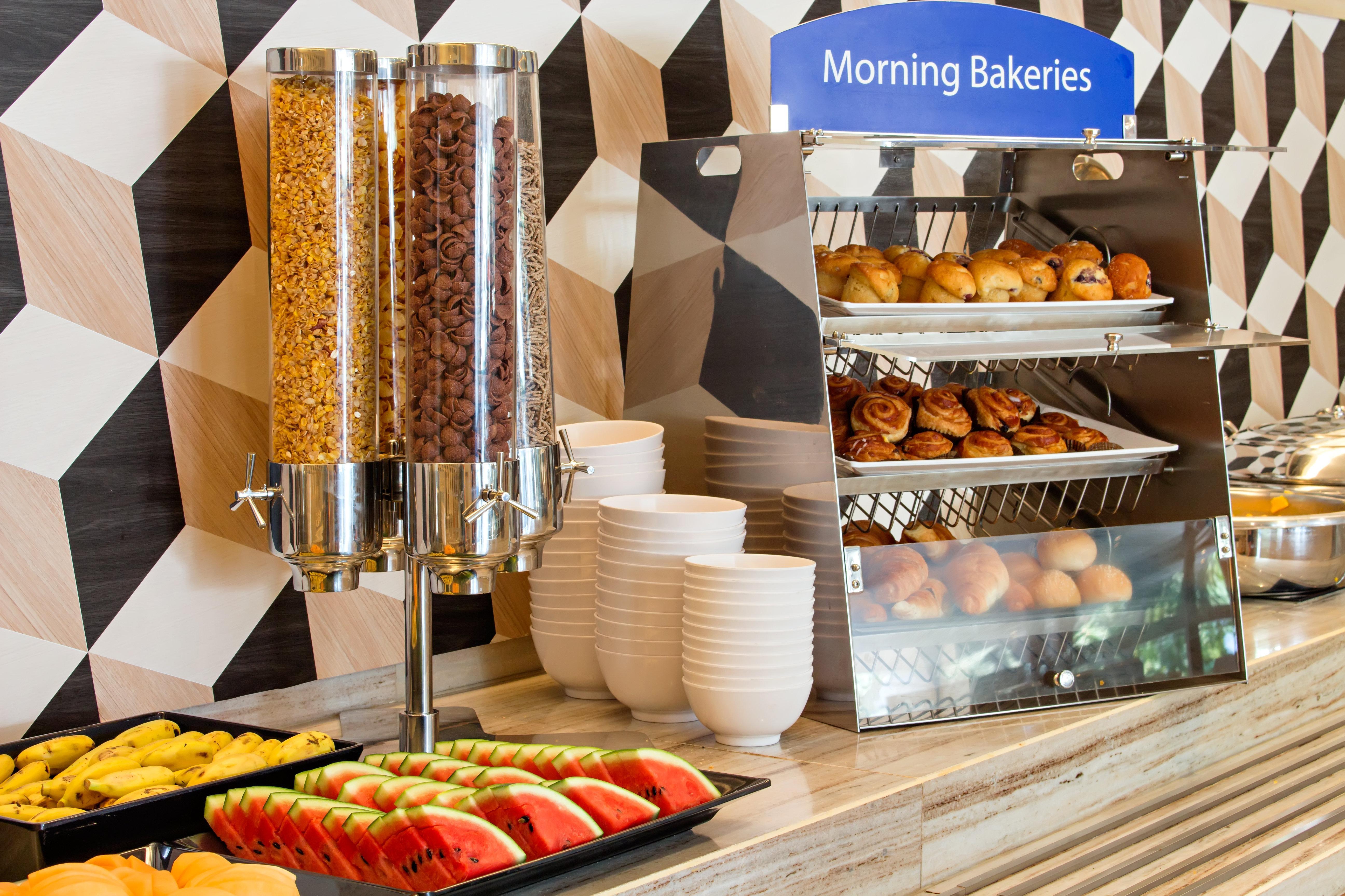 Holiday Inn Express Bangkok Sathorn By Ihg Εξωτερικό φωτογραφία