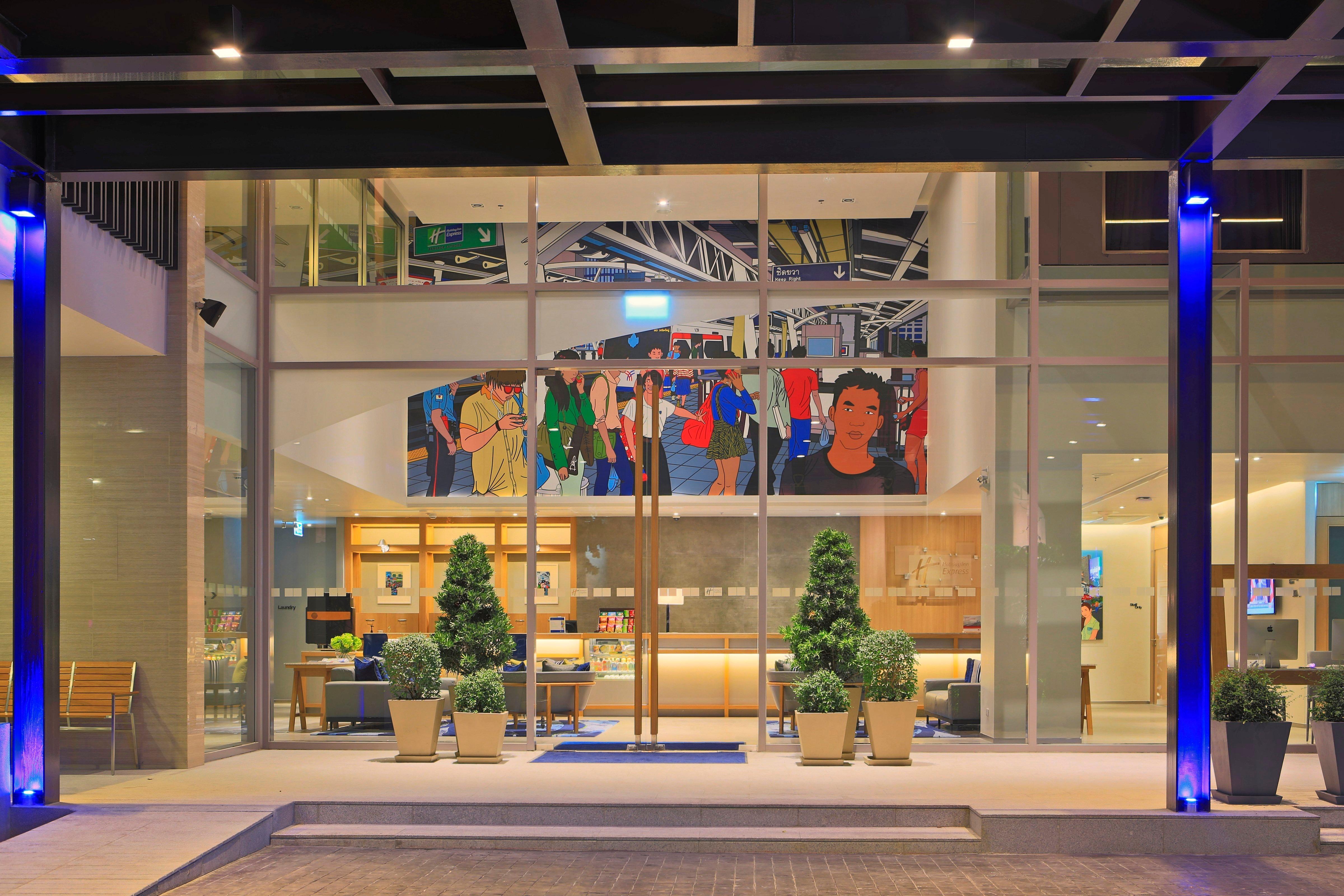 Holiday Inn Express Bangkok Sathorn By Ihg Εξωτερικό φωτογραφία